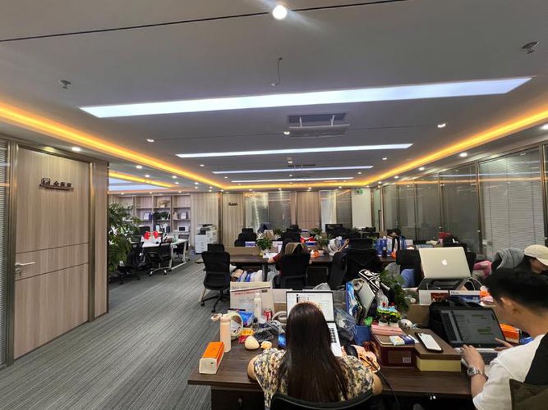 上海信息咨询公司的市场洞察与发展趋势